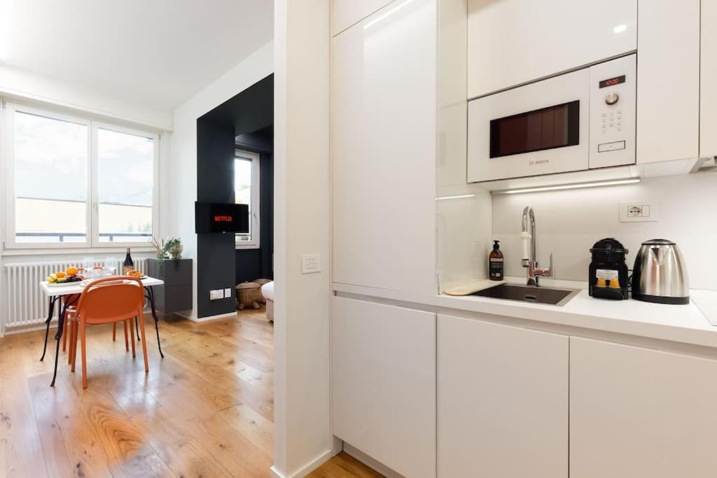 Navigli 5 Stelle Free Wifi Ac Netflix * Mailand